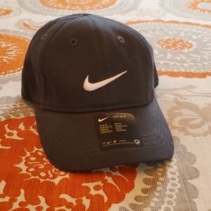 Boys Gray Nike Hat